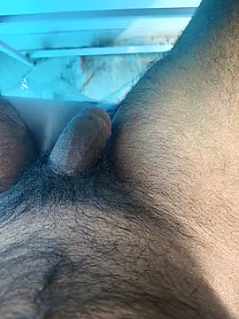 justxsexx online show from April 12, 2026, 9:12 am