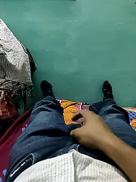 diljaan51 online show from April 18, 2026, 2:41 pm