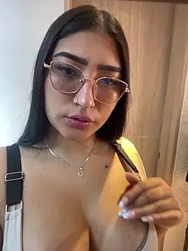 ami santos online show from March 25, 2026, 2:49 pm