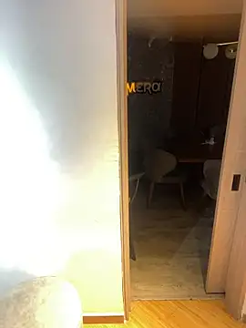 ami santos online show from April 1, 2026, 1:01 pm