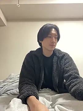 youta200 online show from April 14, 2026, 9:58 am