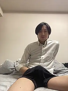 youta200 online show from April 15, 2026, 10:32 am