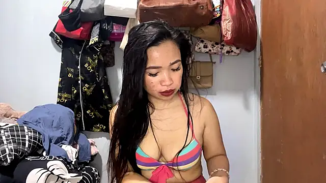 Snapshot of jinxxxsexy chatting on May 24, 2026, 2:39 pm jinxxxsexy online show from May 24, 2026, 2:39 pm