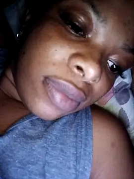 Smalltitiesxxx online show from March 26, 2026, 4:22 am