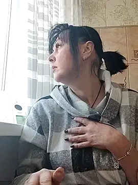 Snapshot of HelgaDennis chatting on March 23, 2026, 7:52 am HelgaDennis online show from March 23, 2026, 7:52 am