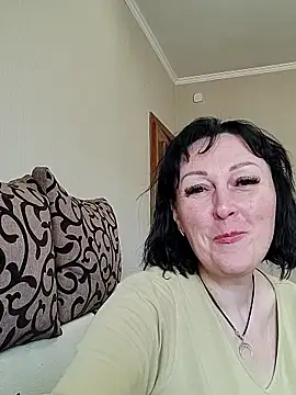 Snapshot of HelgaDennis chatting on May 15, 2026, 7:01 pm HelgaDennis online show from May 15, 2026, 7:01 pm