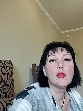 Snapshot of HelgaDennis chatting on April 5, 2026, 2:57 pm HelgaDennis online show from April 5, 2026, 2:57 pm