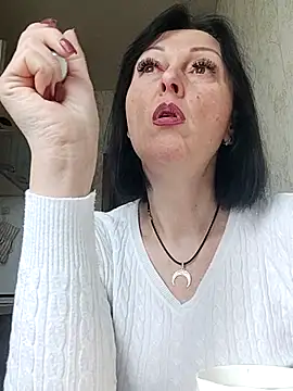 Snapshot of HelgaDennis chatting on March 30, 2026, 7:21 am HelgaDennis online show from March 30, 2026, 7:21 am