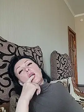 Snapshot of HelgaDennis chatting on March 24, 2026, 8:47 am HelgaDennis online show from March 24, 2026, 8:47 am