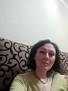 Snapshot of HelgaDennis chatting on March 27, 2026, 9:05 pm HelgaDennis online show from March 27, 2026, 9:05 pm