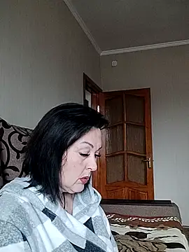 Snapshot of HelgaDennis chatting on March 22, 2026, 7:10 am HelgaDennis online show from March 22, 2026, 7:10 am