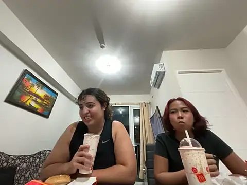 Snapshot of misscutee chatting on April 28, 2026, 3:49 pm misscutee online show from April 28, 2026, 3:49 pm