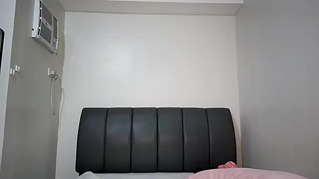 Snapshot of misscutee chatting on April 16, 2026, 9:39 pm misscutee online show from April 16, 2026, 9:39 pm