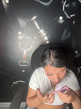 Melody LS online show from March 30, 2026, 2:40 pm