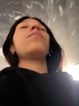 Anitta  LS online show from April 2, 2026, 8:04 pm