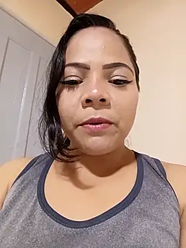 Snapshot of ROUSSE_SINCLAIR chatting on April 16, 2026, 5:14 pm ROUSSE SINCLAIR online show from April 16, 2026, 5:14 pm