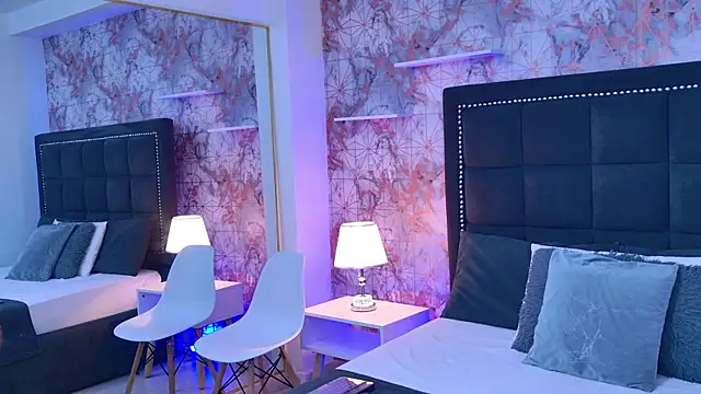 Ann  Evans online show from April 11, 2026, 3:25 am