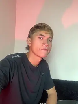 Snapshot of -Jack_Zoe- chatting on April 7, 2026, 1:13 pm -Jack Zoe- online show from April 7, 2026, 1:13 pm