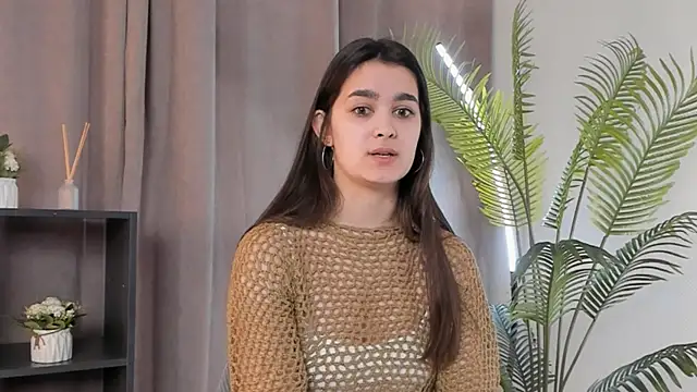 LuciKardos online show from March 20, 2026, 12:28 pm