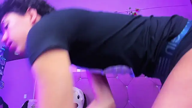 artemis jones online show from April 15, 2026, 7:58 pm