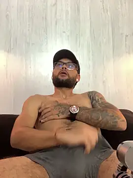 KyleJoss30 online show from March 25, 2026, 9:19 am