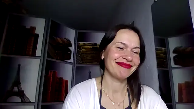 Snapshot of Selena_Moo chatting on April 1, 2026, 8:59 am Selena Moo online show from April 1, 2026, 8:59 am