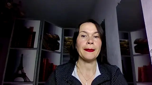 Snapshot of Selena_Moo chatting on March 22, 2026, 11:12 am Selena Moo online show from March 22, 2026, 11:12 am