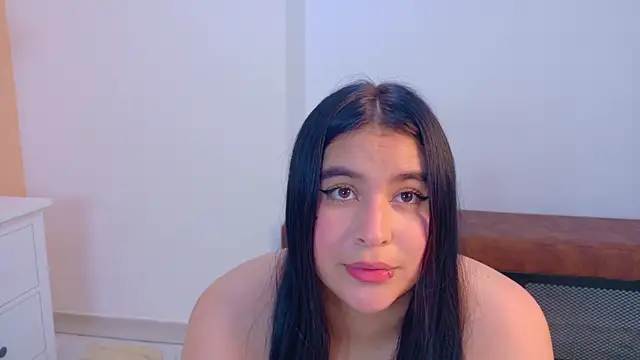 Snapshot of melodycollin chatting on May 24, 2026, 8:14 am melodycollin online show from May 24, 2026, 8:14 am