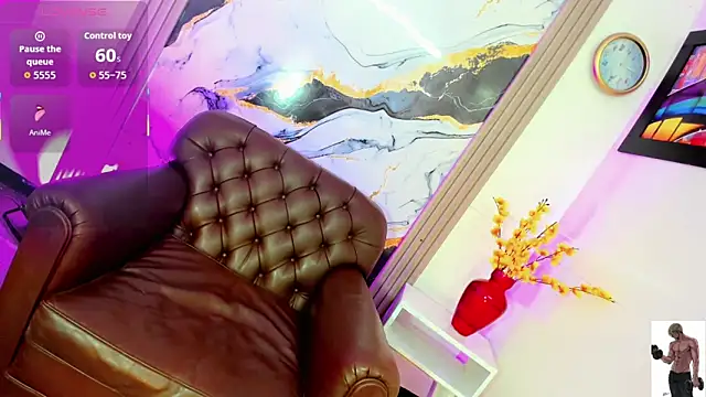 Mia Colucci- online show from April 8, 2026, 11:22 am