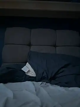 PetersPiper online show from April 11, 2026, 11:52 pm