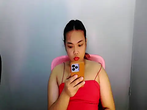 Gel Huge Butt online show from April 7, 2026, 7:26 pm