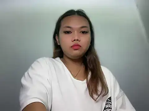 Gel Huge Butt online show from April 13, 2026, 10:47 pm