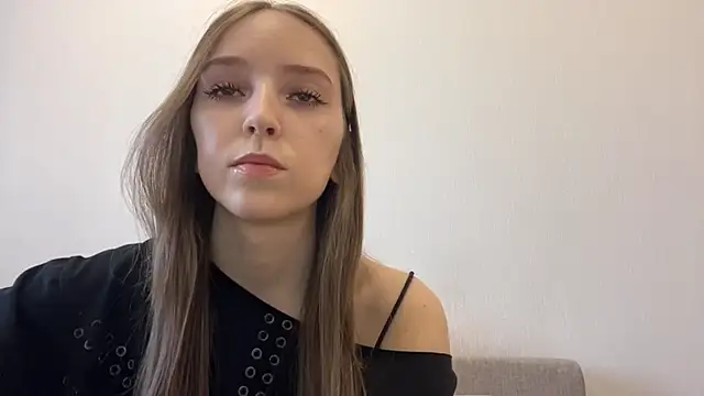 Snapshot of TanjaBrounson chatting on March 30, 2026, 10:28 am TanjaBrounson online show from March 30, 2026, 10:28 am