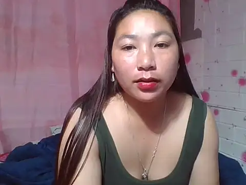 Hena   online show from April 1, 2026, 1:41 pm