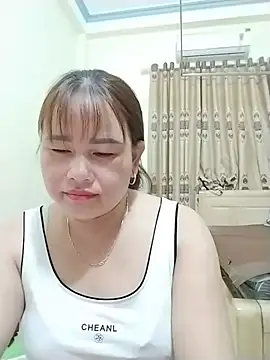 Moubie1 online show from June 22, 2026, 2:03 pm