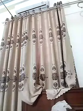 Moubie1 online show from March 23, 2026, 7:52 am