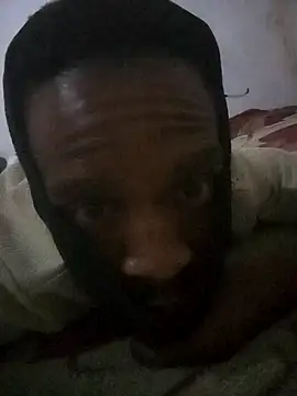 Snapshot of Stm15 chatting on April 3, 2026, 10:05 pm Stm15 online show from April 3, 2026, 10:05 pm