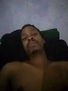 Snapshot of Stm15 chatting on April 5, 2026, 11:33 pm Stm15 online show from April 5, 2026, 11:33 pm