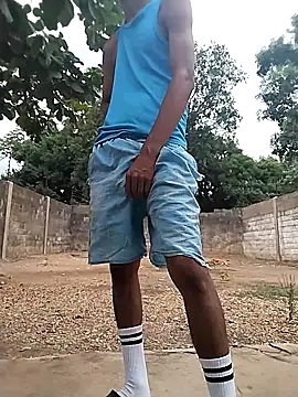 spittermasterpig1 online show from April 7, 2026, 3:25 pm