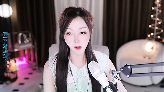 Angelya-888 online show from May 22, 2026, 9:13 pm