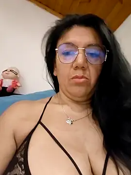 Snapshot of Mielx chatting on March 27, 2026, 3:15 am Mielx online show from March 27, 2026, 3:15 am