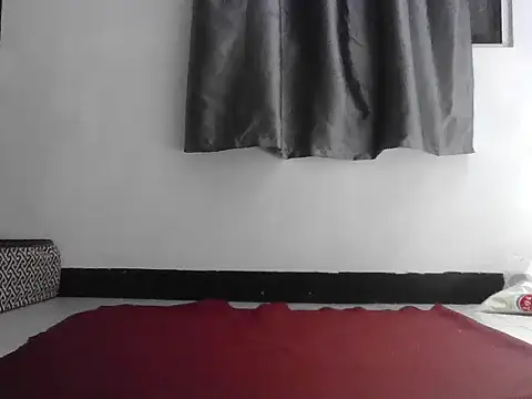 Snapshot of nungquaa chatting on June 27, 2026, 12:55 pm nungquaa online show from June 27, 2026, 12:55 pm