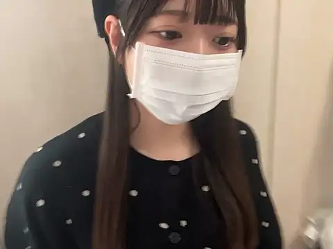 y-u-r-a-33 online show from April 21, 2026, 5:14 am