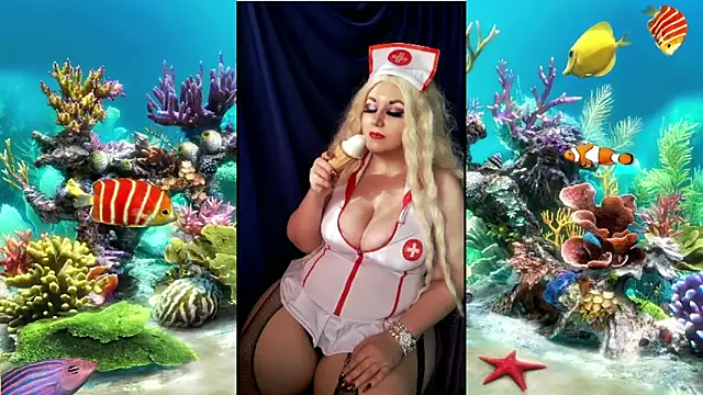 Rose-Vampire online show from April 19, 2026, 6:25 am