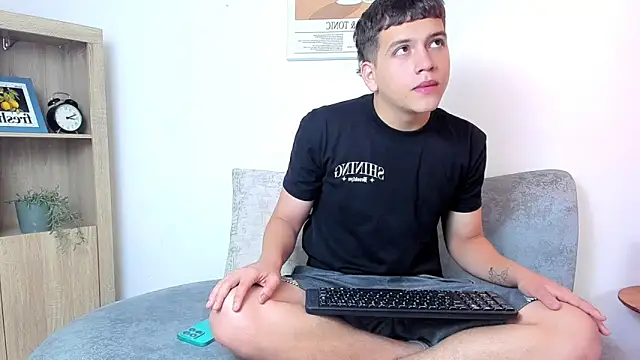 dennis hills online show from March 22, 2026, 12:18 pm