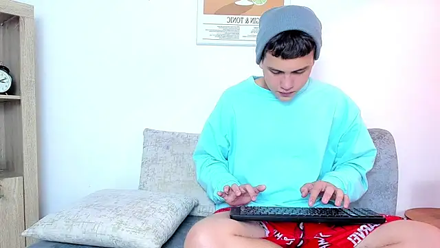 dennis hills online show from March 23, 2026, 12:16 pm