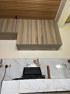 Snapshot of Primugari_ chatting on April 4, 2026, 4:57 pm Primugari online show from April 4, 2026, 4:57 pm