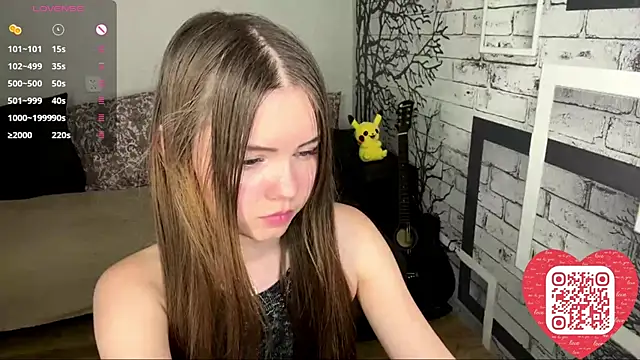 ElmiraDabato online show from July 17, 2026, 6:05 pm
