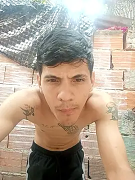 Hotsmale online show from April 4, 2026, 5:08 pm