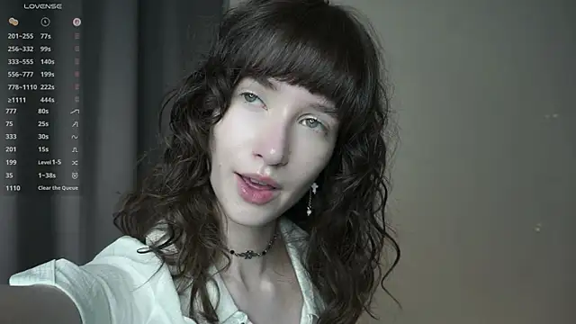 DellaLeck online show from April 8, 2026, 7:48 pm